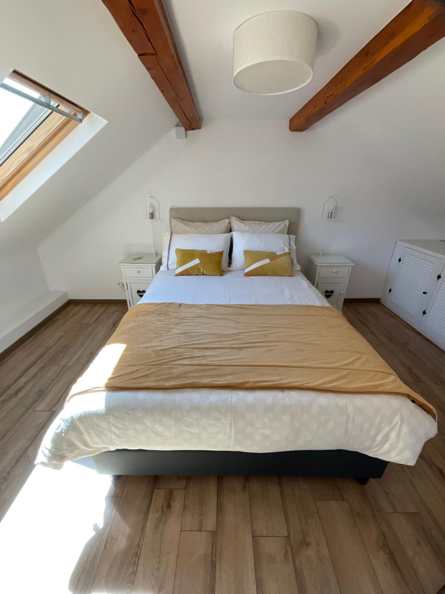 מנוסק Villa Colonna Appartements מראה חיצוני תמונה